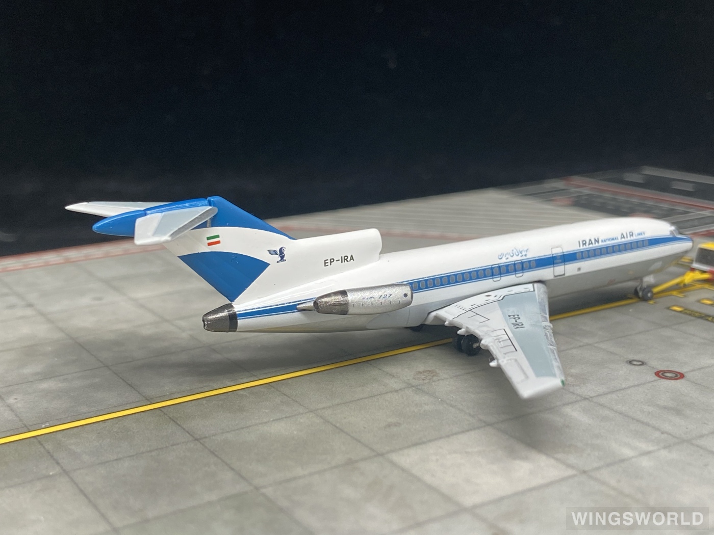 AeroClassics 1:400 AC411210 Iran Air 伊朗航空 Boeing 727-100 EP-IRA