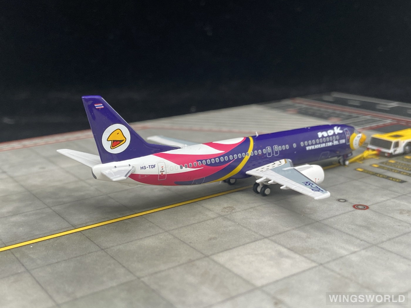 Pandamodel 1:400 M4DD734B Nok Air 皇雀航空 Boeing 737-400 HS-TDF