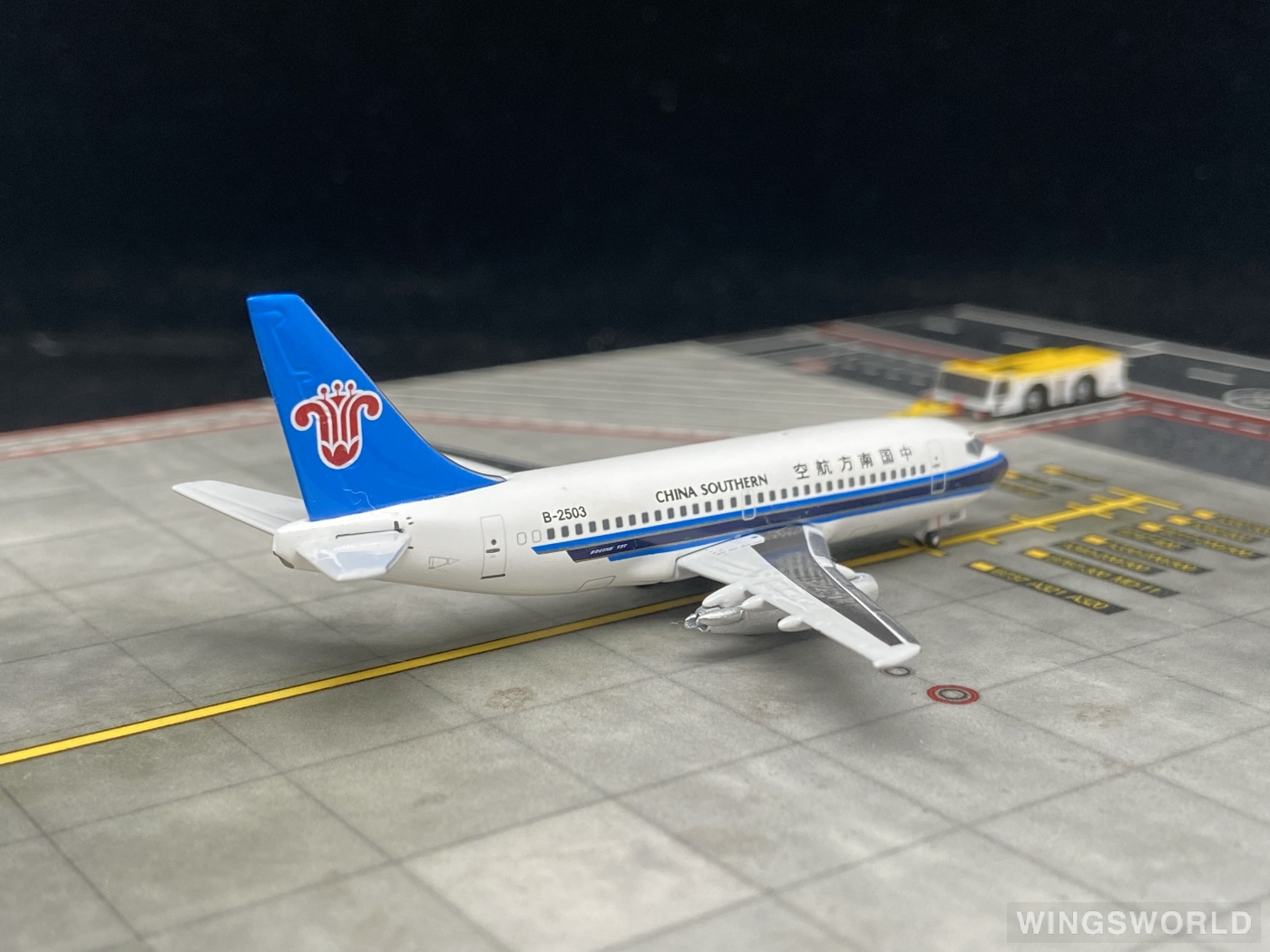 AeroClassics 1:400 Boeing 737-200 China Southern 中国南方航空 AC18096 B-2503 ...