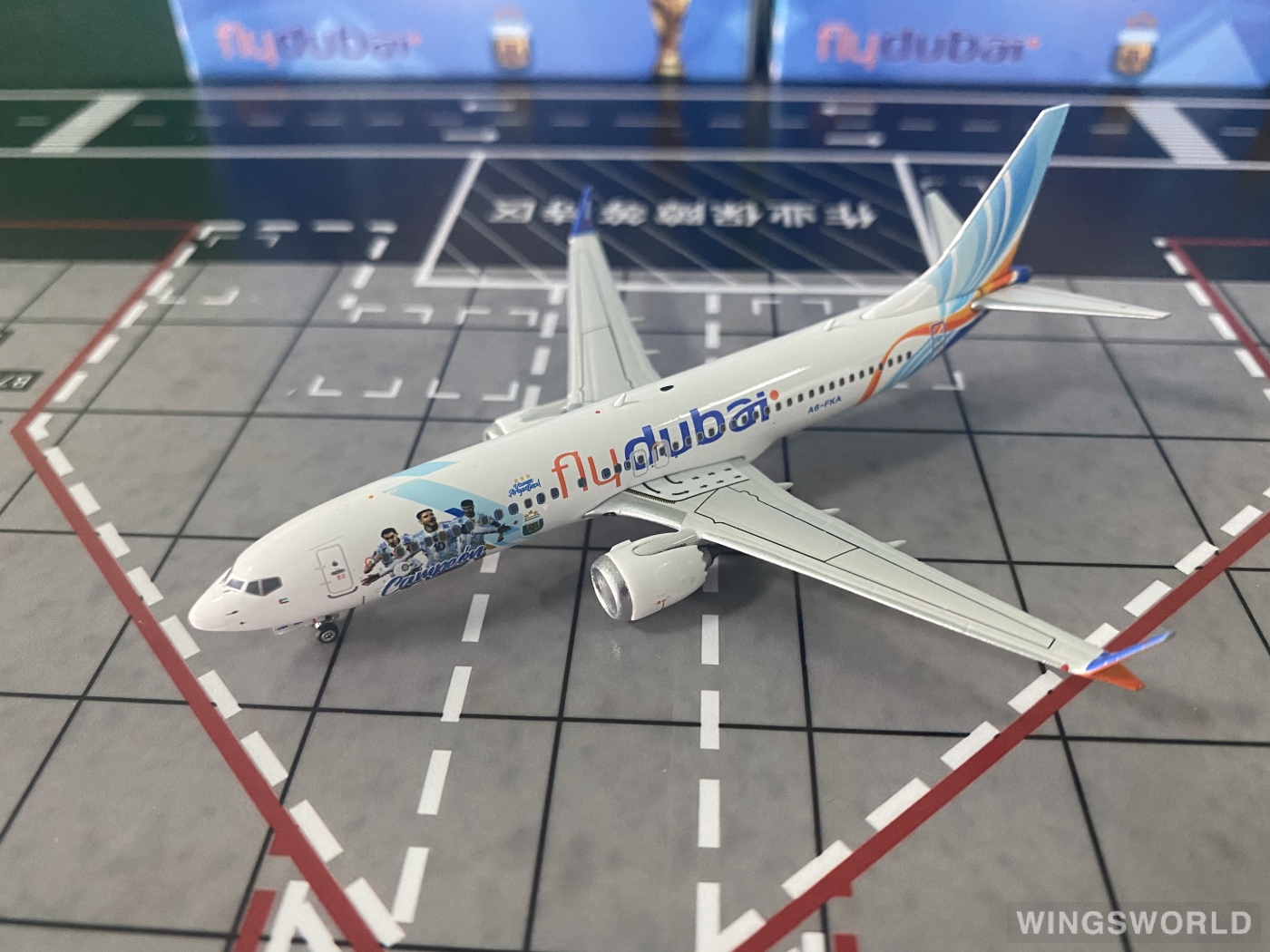 Phoenix 1:400 PH04501 Flydubai 迪拜航空 Boeing 737 MAX 8 A6-FKA