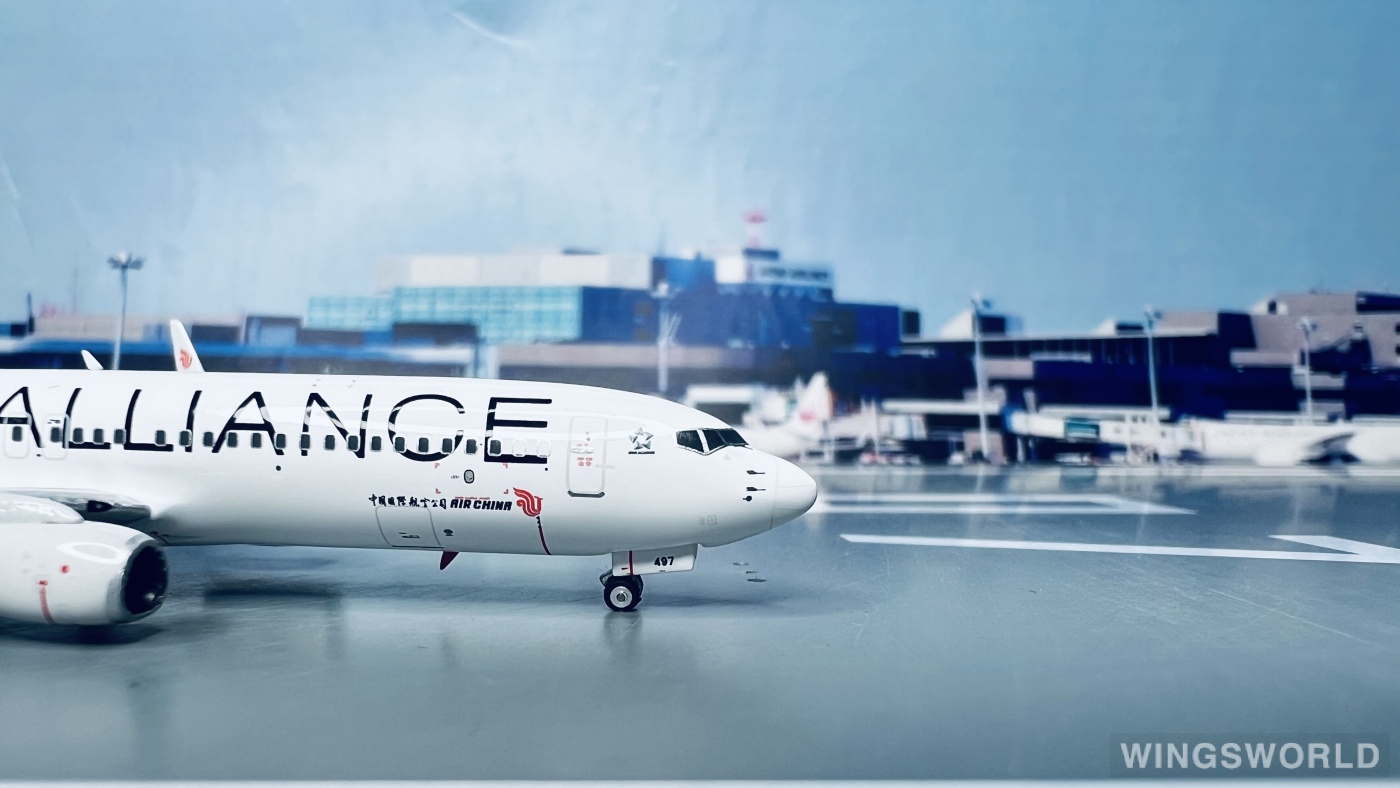 Phoenix 1:400 PH11791 Air China 中国国际航空 Boeing 737-800 B-5497