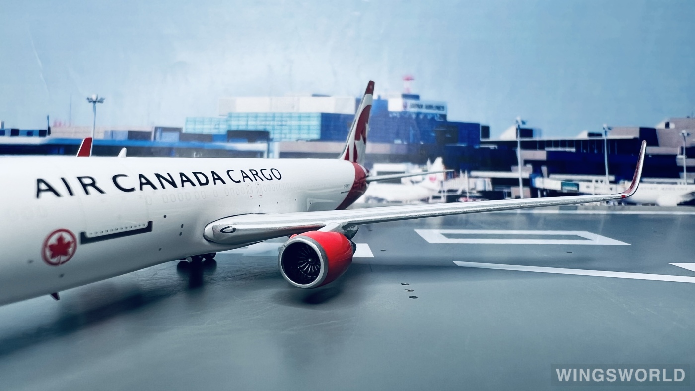 Phoenix 1:400 PH11785 Air Canada 加拿大航空 Boeing 767-300ER C-GHLV