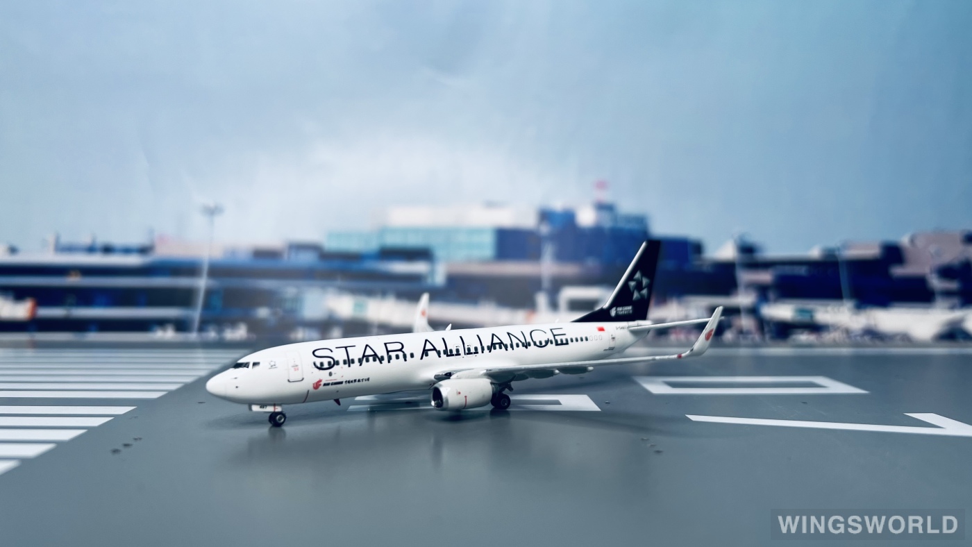 Phoenix 1:400 PH11791 Air China 中国国际航空 Boeing 737-800 B-5497
