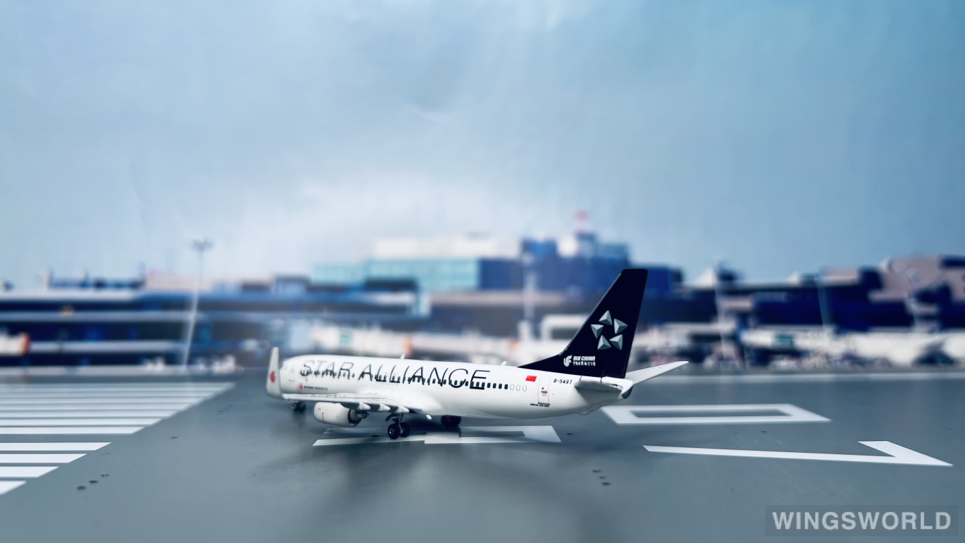 Phoenix 1:400 PH11791 Air China 中国国际航空 Boeing 737-800 B-5497