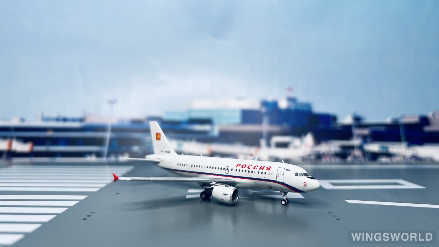 C Model 1:400 C0004 Rossiya Special Flight Detachment Airbus A319 RA-73026