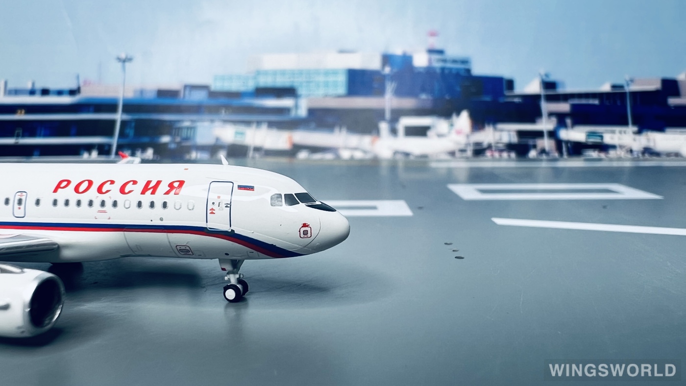 C Model 1:400 C0004 Rossiya Special Flight Detachment Airbus A319 RA-73026