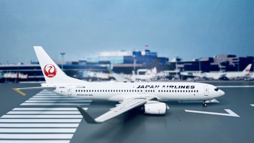 【新品】JAL 日本航空 B737-800 JA349J 1/200 JFOX空港