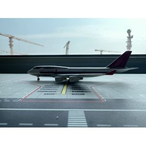 Northwest Airlines 美国西北航空 Boeing 747-400 N665US 1980s colors. Chrome fuselage. BB4-2003-06B Big Bird 1:400