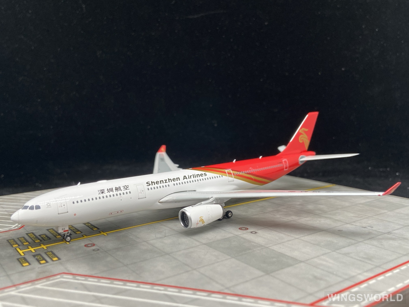 Phoenix 1:400 PH11409 Shenzhen Airlines 深圳航空 Airbus A330-300 B-8865