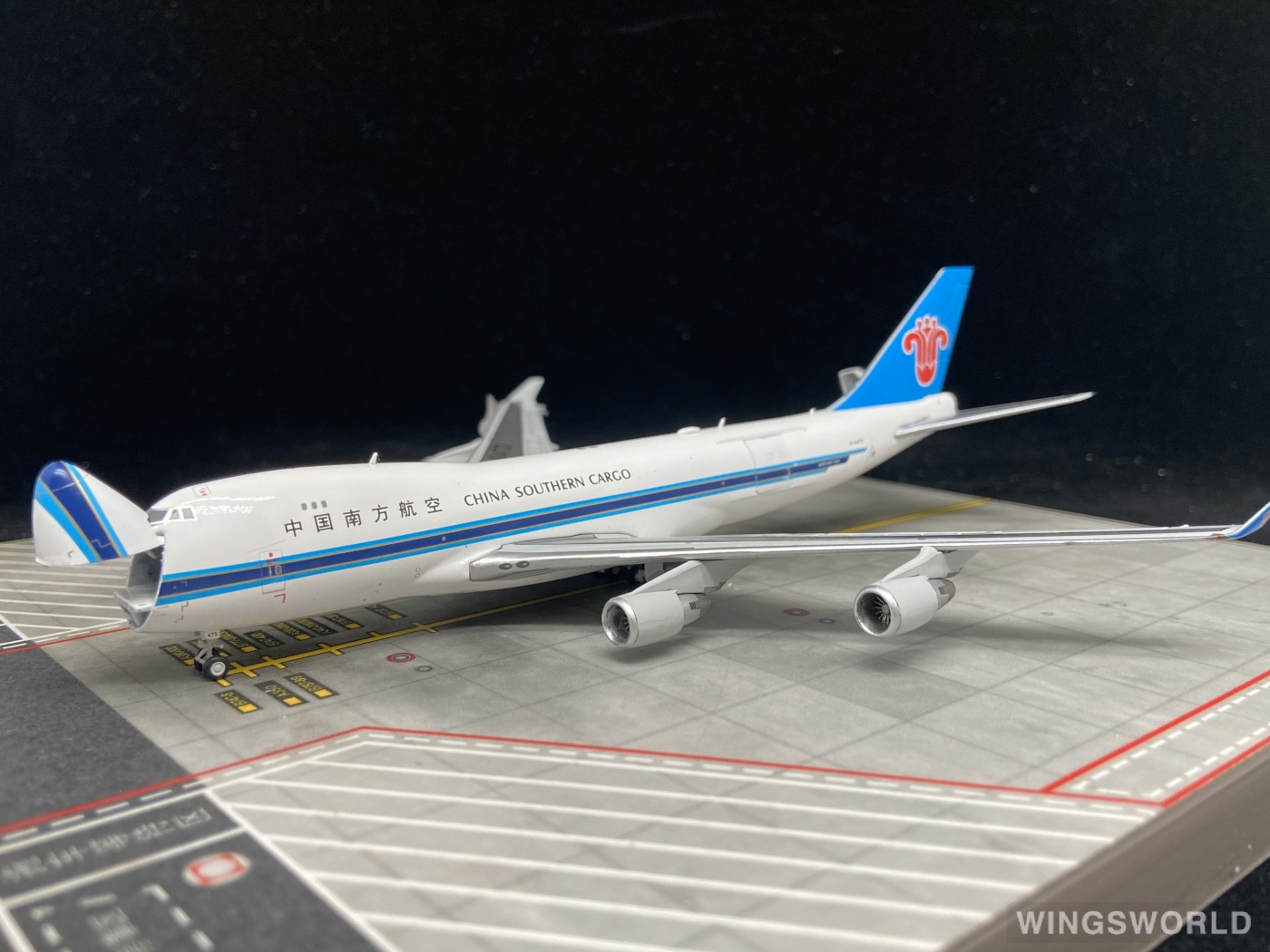 Geminijets 1:400 Boeing 747-400 China Southern 中国南方航空 GJCSN2065 B-2473 ...