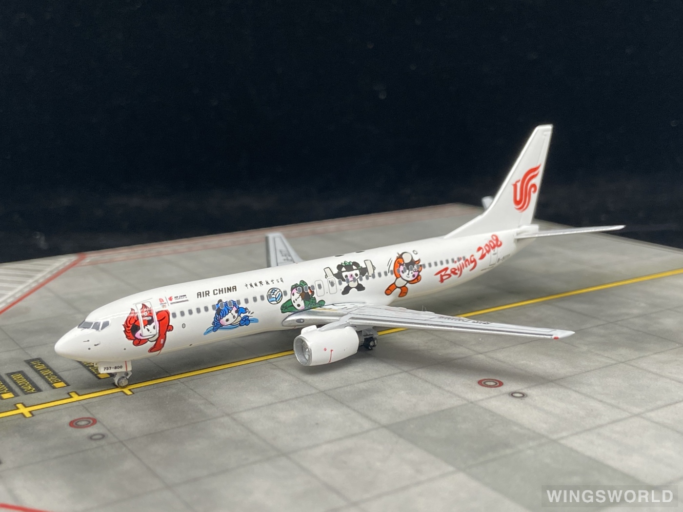Pandamodel 1:400 PMB5177 Air China 中国国际航空 Boeing 737-800 B-5177