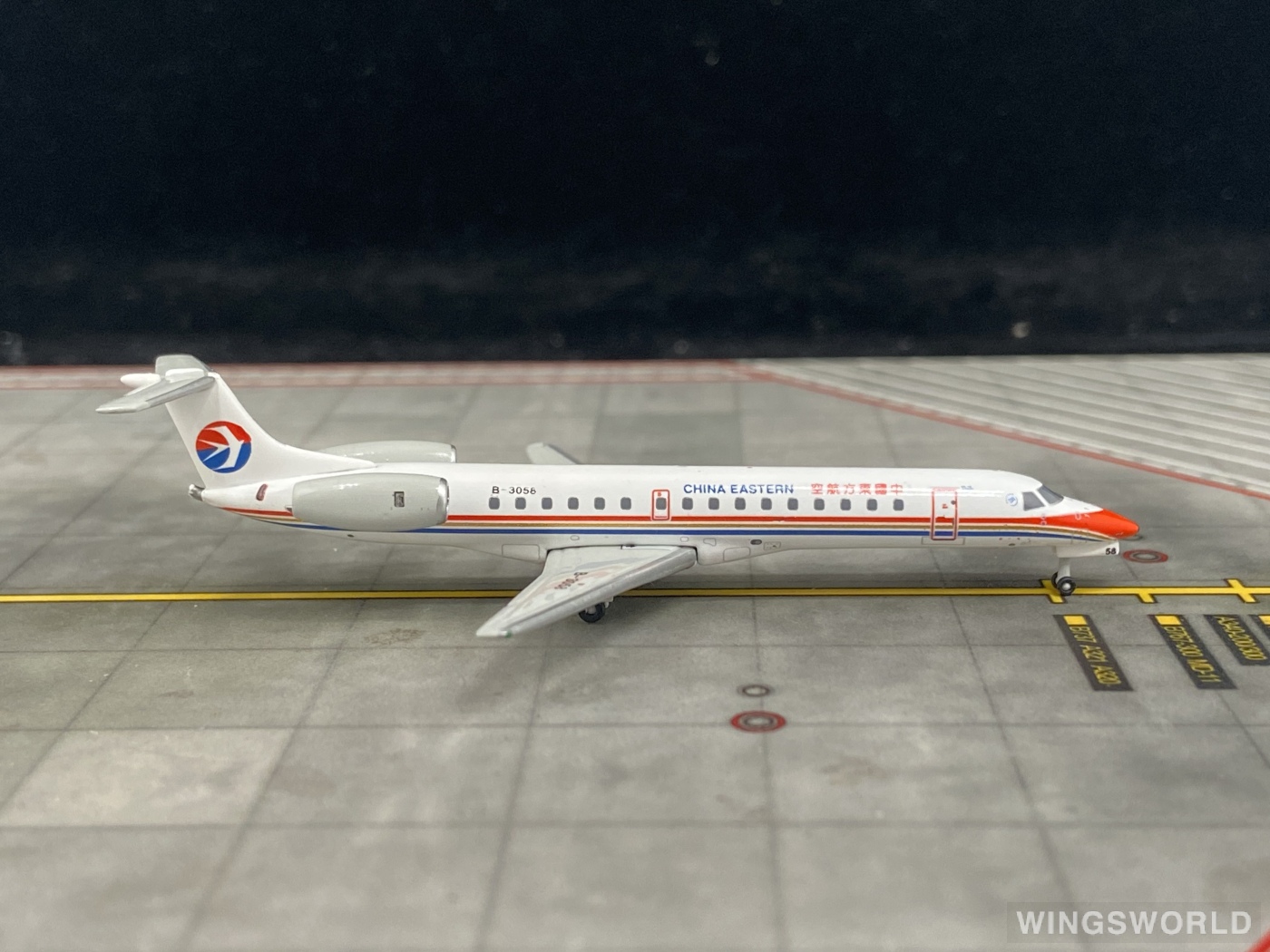 JC Wings 1:400 DB20144008 China Eastern 中国东方航空 Embraer ERJ-145 B-3058