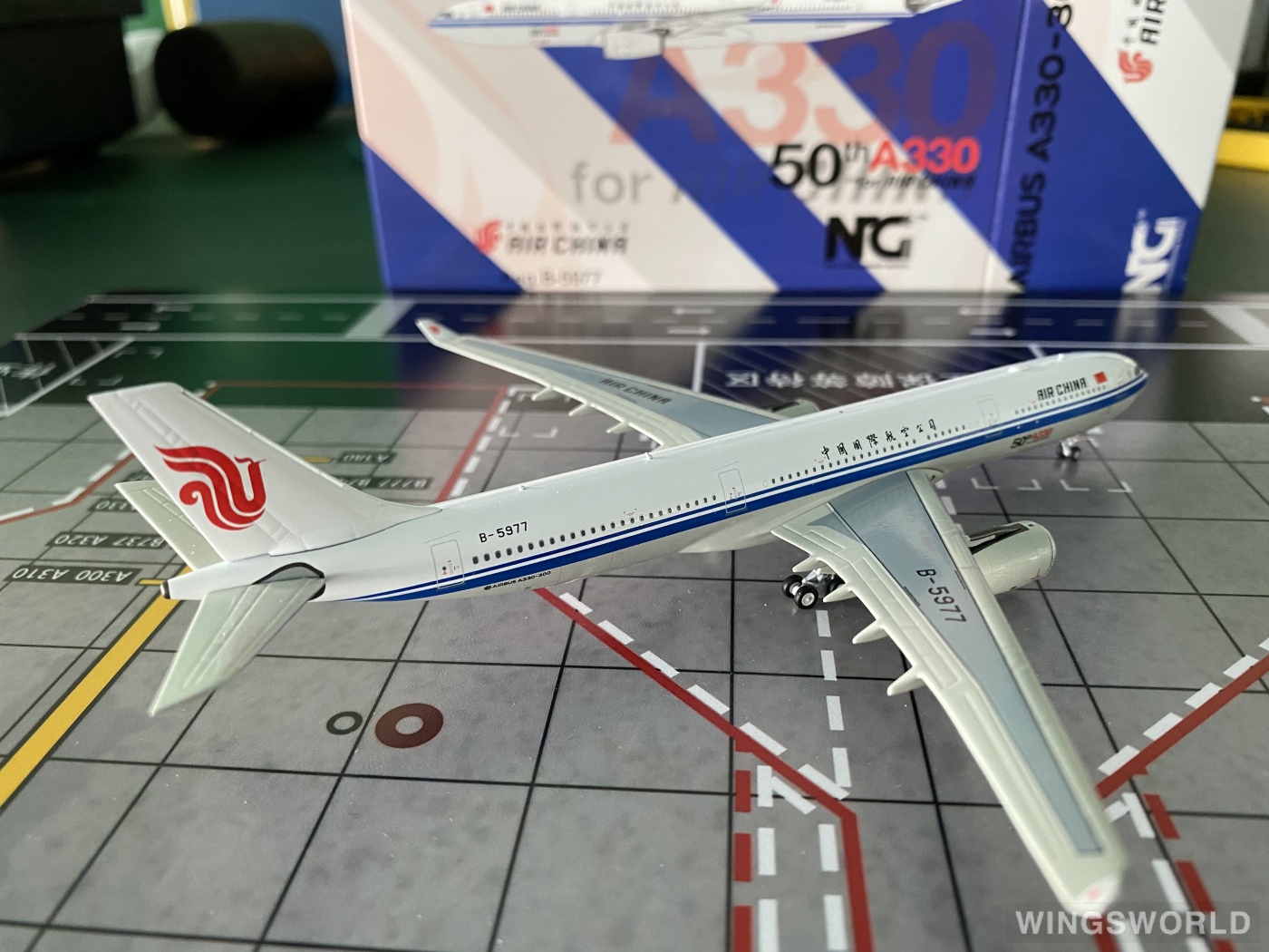 NGmodels 1:400 NG62047 Air China 中国国际航空 Airbus A330-300 B-5977