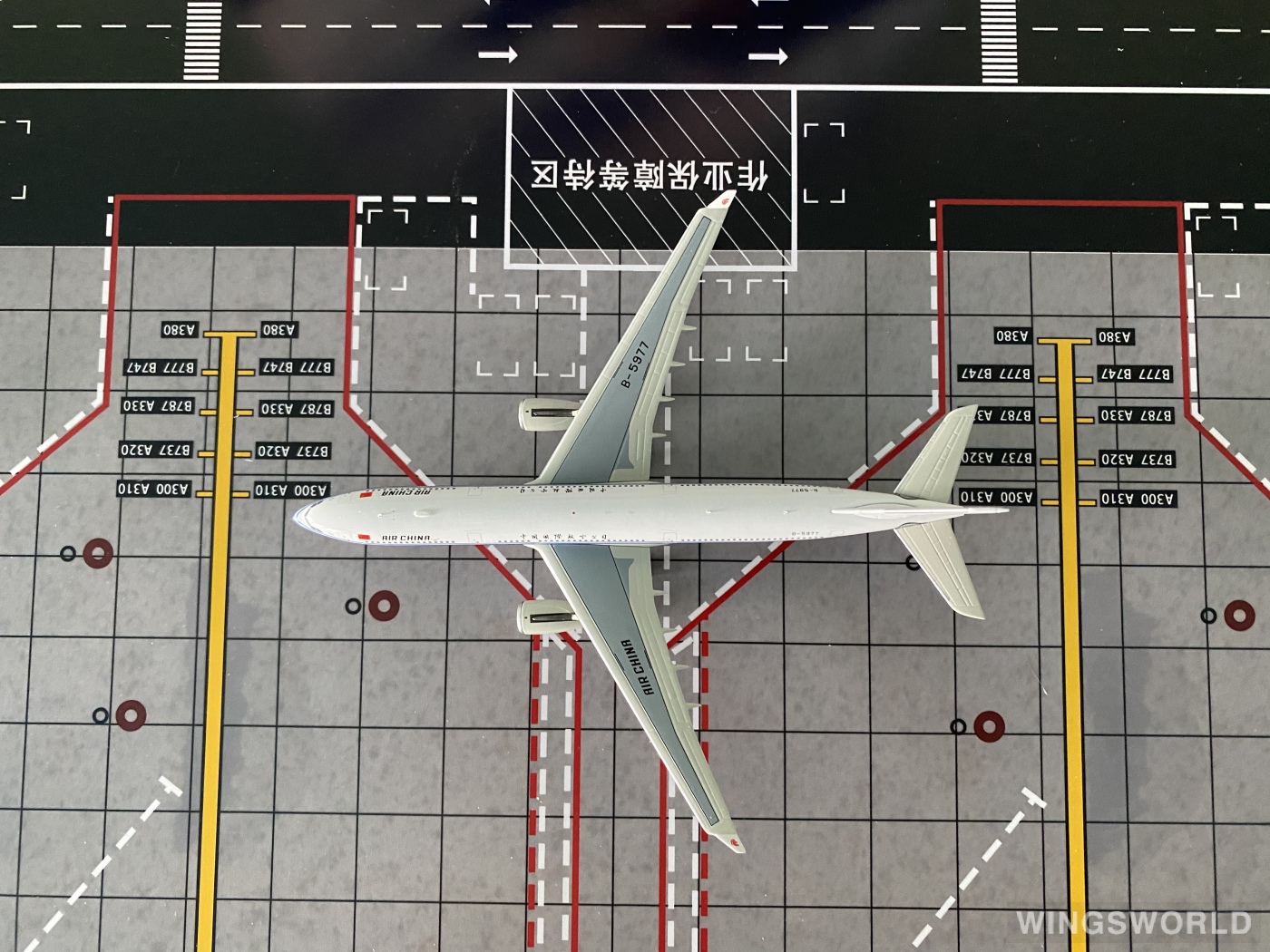 NGmodels 1:400 NG62047 Air China 中国国际航空 Airbus A330-300 B-5977