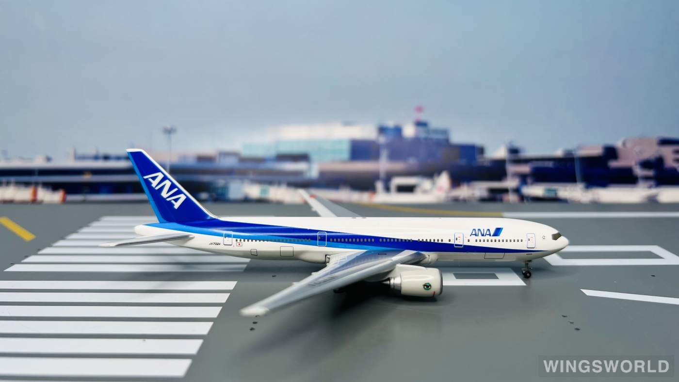 Hogan 1:500 NH50017 ANA 全日空 Boeing 777-200 JA702A