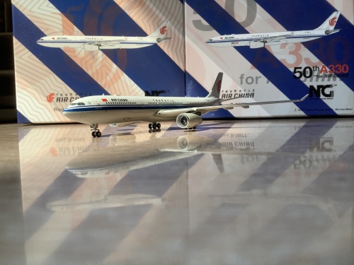 NGmodels 1:400 Airbus A330-300 Air China 中国国际航空NG62046 B