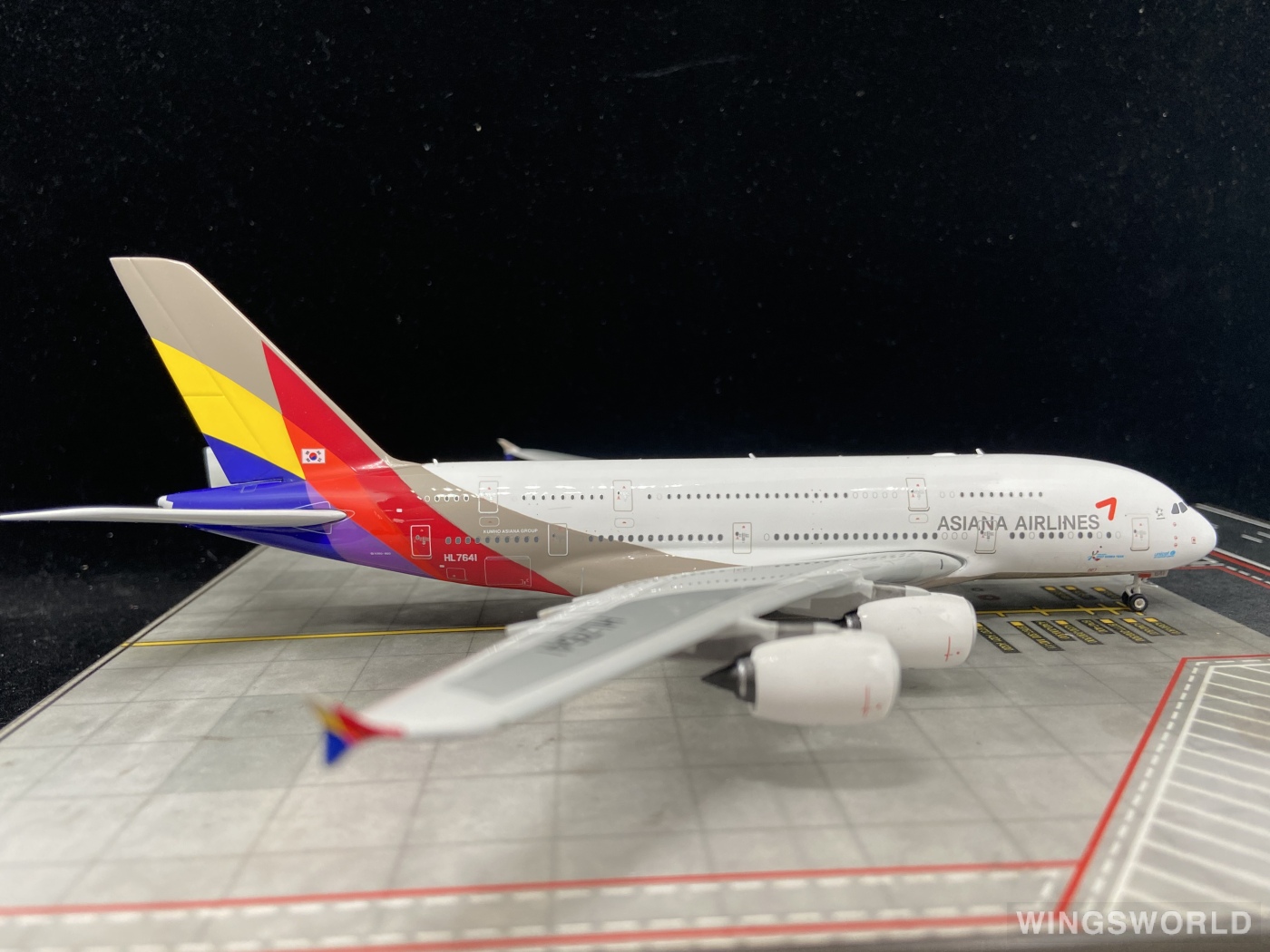 Phoenix 1:400 PH11635 Asiana 韩亚航空 Airbus A380-800 HL7641