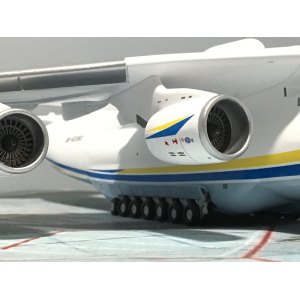 Antonov 安东诺夫 Antonov An-225 UR-82060  G2ADB1225 Geminijets 1:200