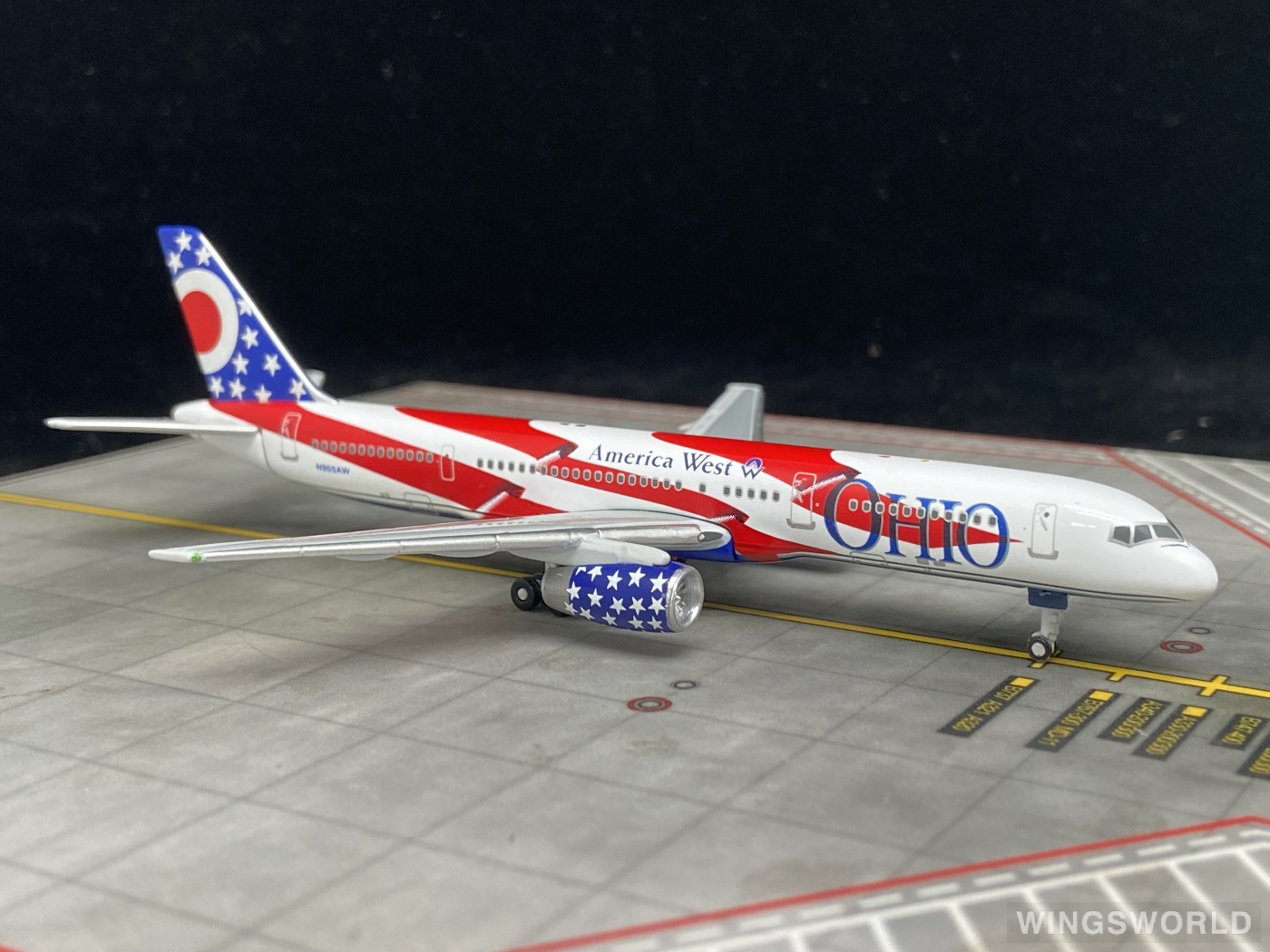 Geminijets 1:400 GJAWE270 America West Airlines 美西航空 Boeing 757-200 N905AW