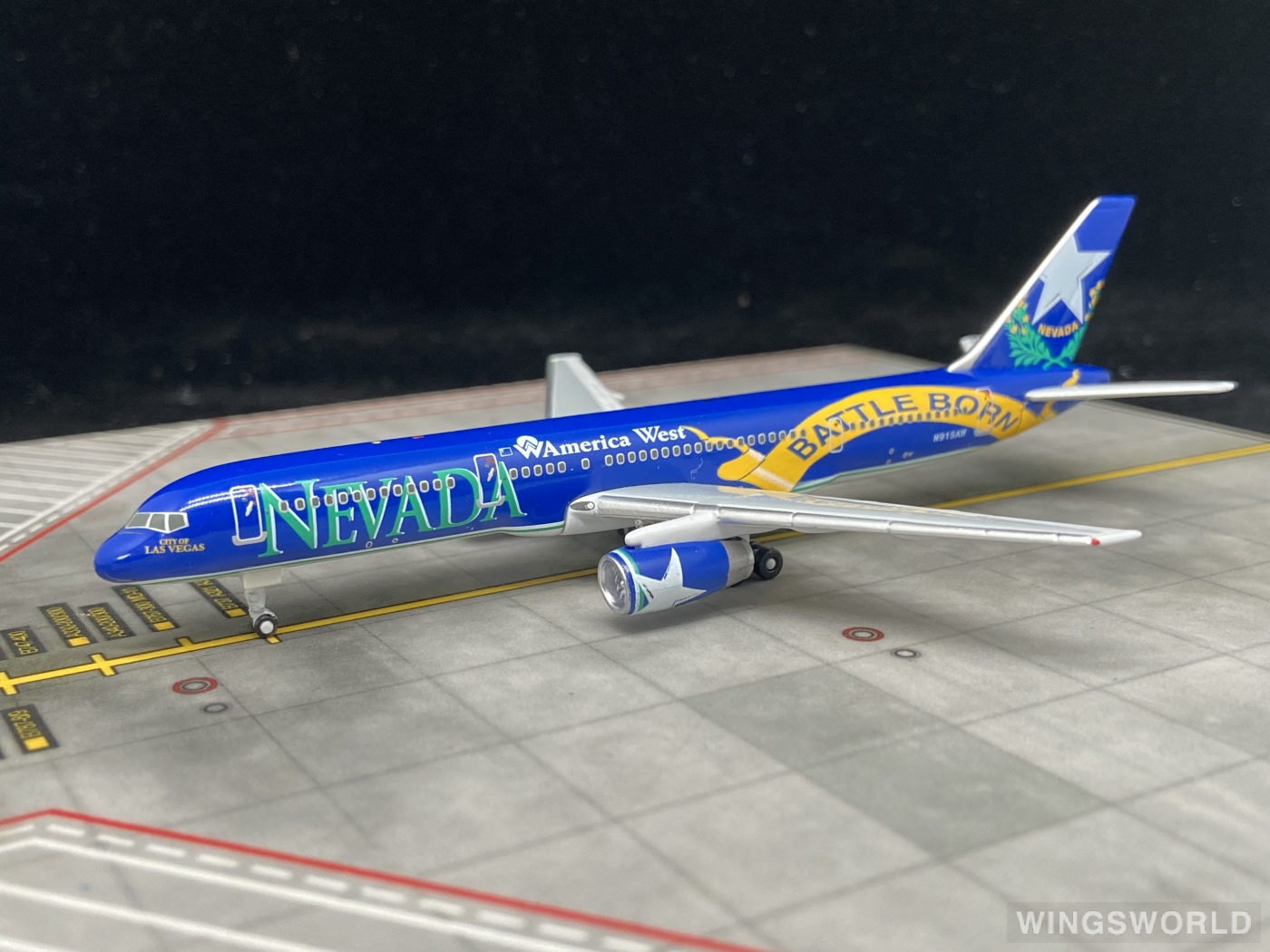 Geminijets 1:400 GJAWE252 America West Airlines 美西航空 Boeing 757-200 N915AW