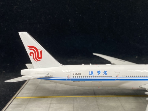 PH11357 Air China 中国国际航空Boeing 777-300ER B-2085 追梦者