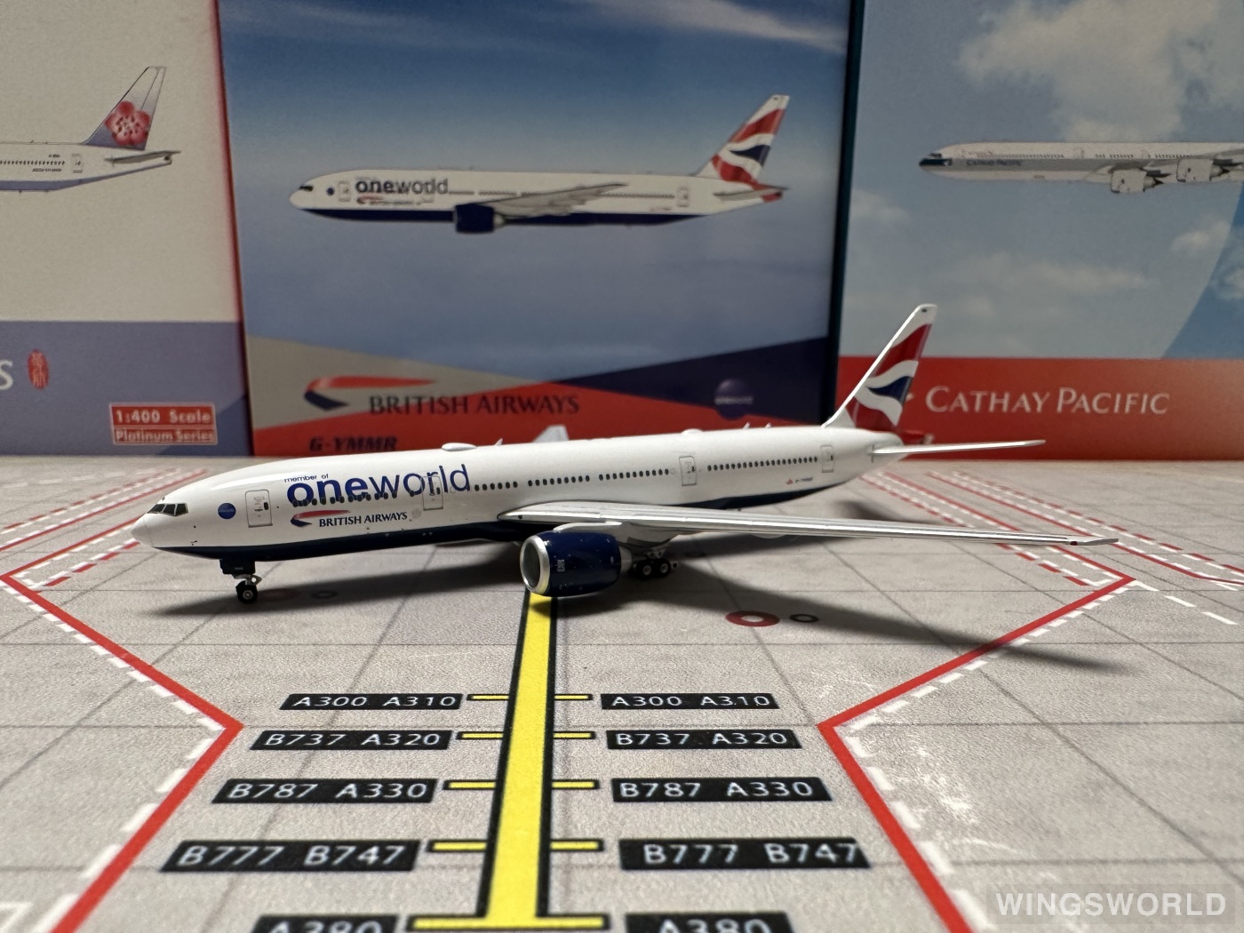 Phoenix 1:400 PH04505 British Airways 英国航空 Boeing 777-200ER G-YMMR