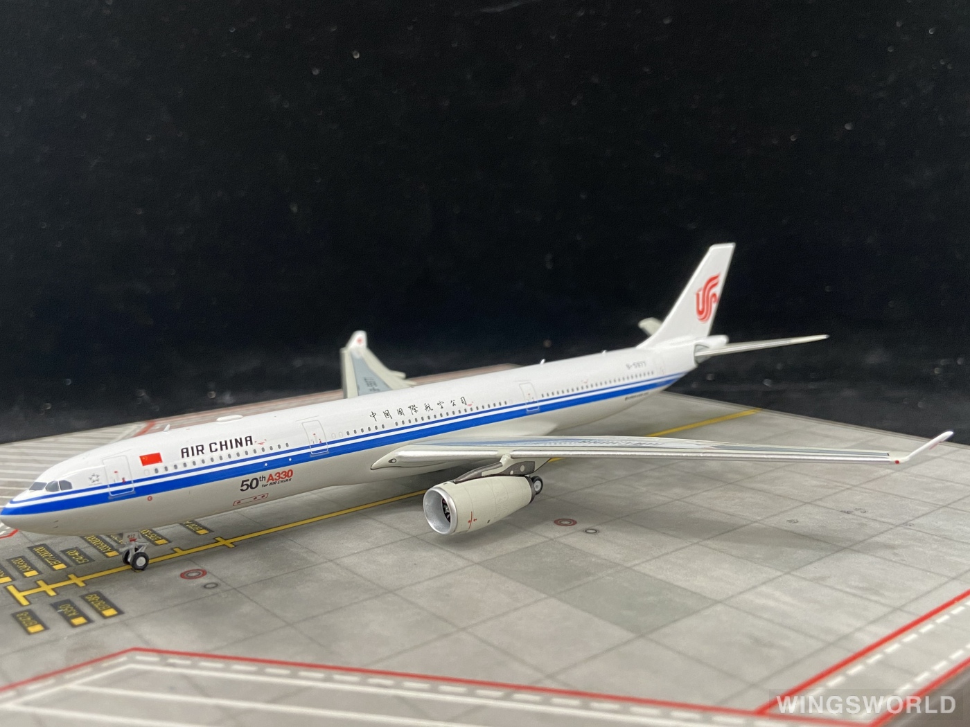 NGmodels 1:400 NG62047 Air China 中国国际航空 Airbus A330-300 B-5977
