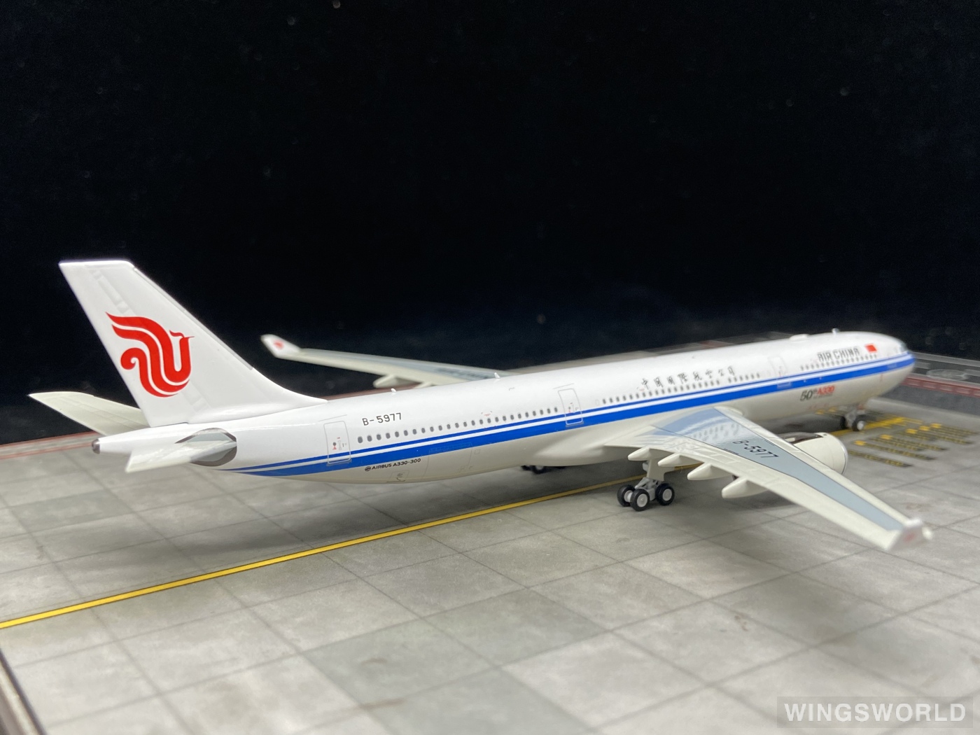 NGmodels 1:400 NG62047 Air China 中国国际航空 Airbus A330-300 B-5977