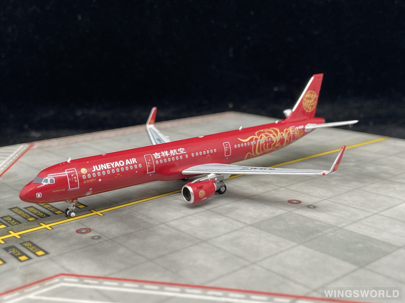 HYJLwings 1:400 HY210068 Juneyao Airlines 吉祥航空 Airbus A321 B-8068