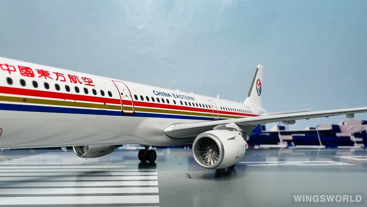 inflight 中国東方航空 1/200 A321 B-2290 2010万博 inflight 中国東方航空 1/200 A321 B-2290 2010万博 - メルカリ