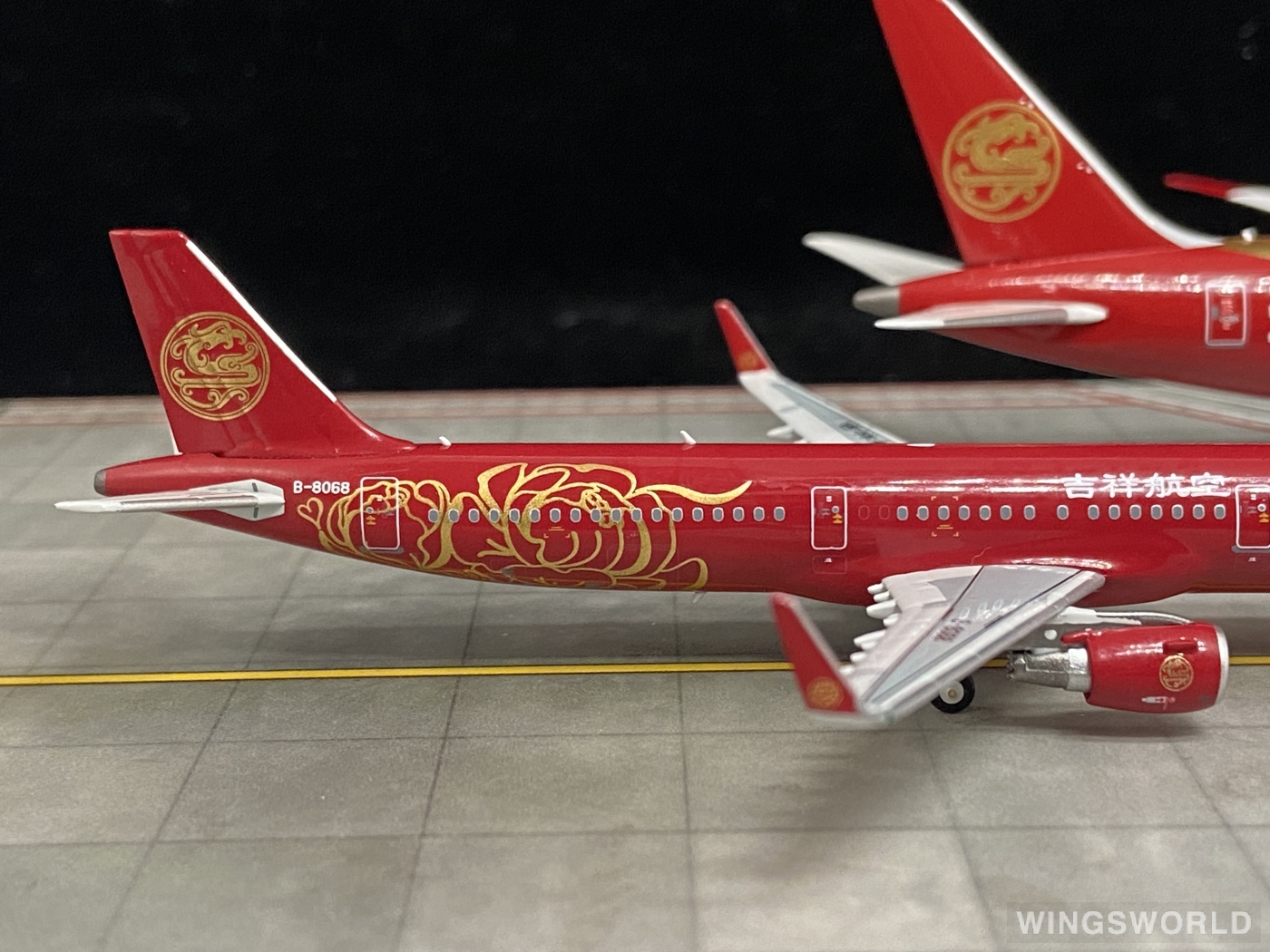 HYJLwings 1:400 HY210068 Juneyao Airlines 吉祥航空 Airbus A321 B-8068