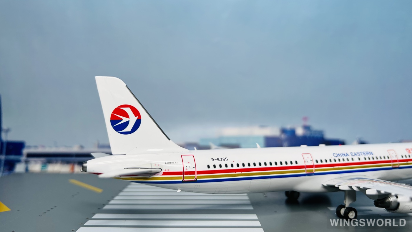 inflight 中国東方航空 1/200 A321 B-2290 2010万博 inflight 中国東方航空 1/200 A321 B-2290 2010万博 - メルカリ