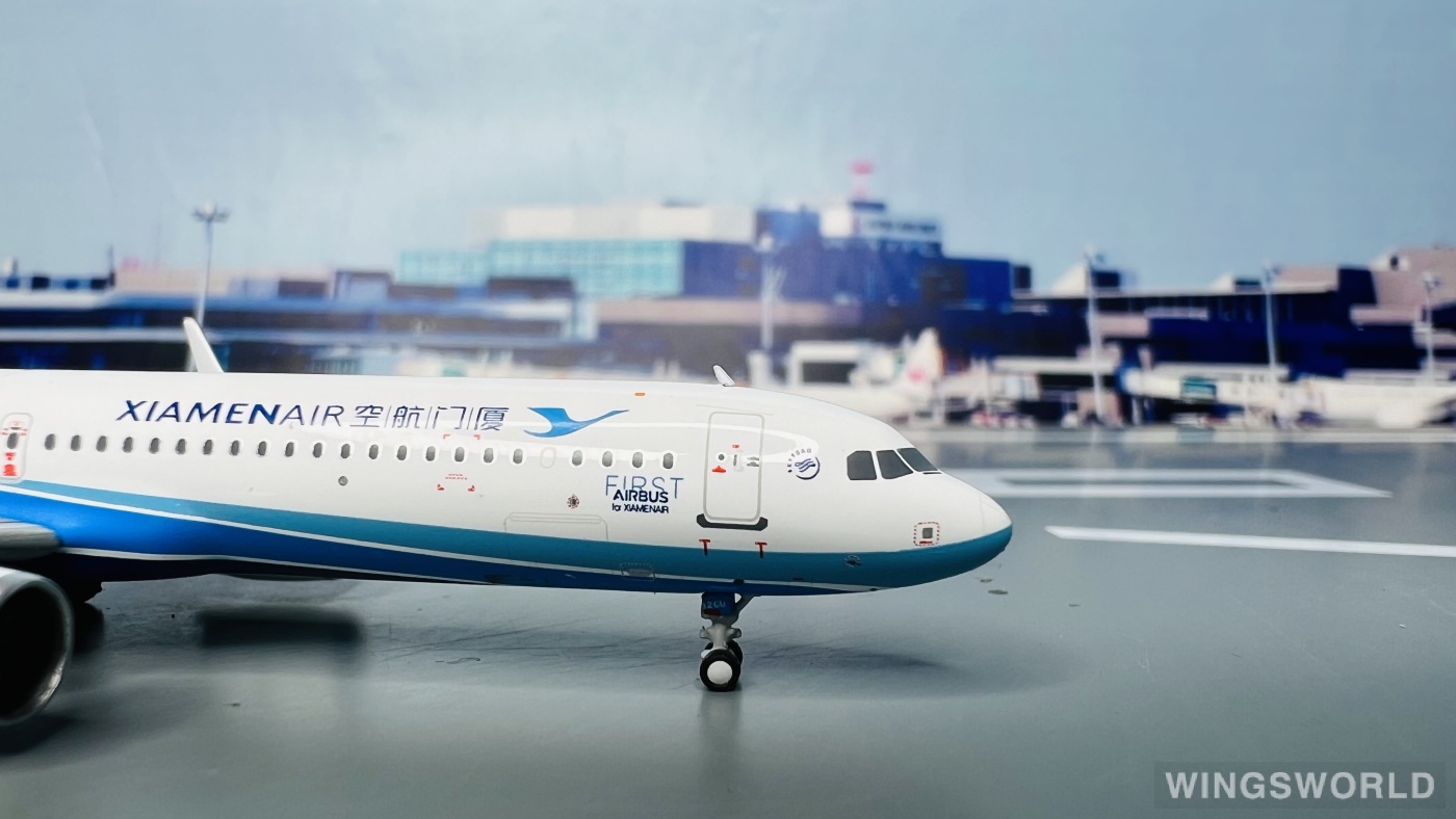 HYJLwings 1:400 HY210087 XiamenAir 厦门航空 Airbus A321neo B-32CU