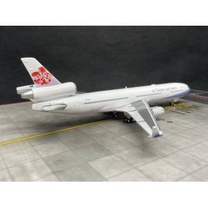 China Airlines 中华航空 McDonnell Douglas MD-11 B-18152  XX4457 JC Wings 1:400