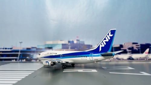 EW2735002 ANA 全日空Boeing 737-500 JA8196 JC Wings 1:200