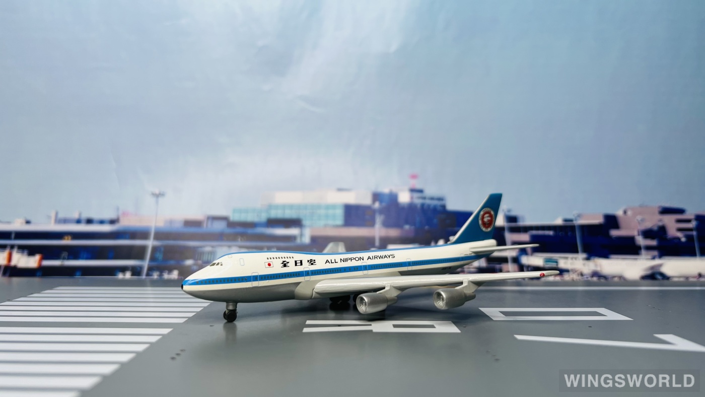 Hogan 1:500 NH50001 ANA 全日空 Boeing 747-100 JA8136