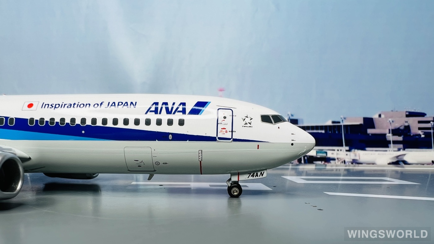 Hogan 1:200 Boeing 737-800 ANA 全日空NH20080 JA74AN 的照片作者