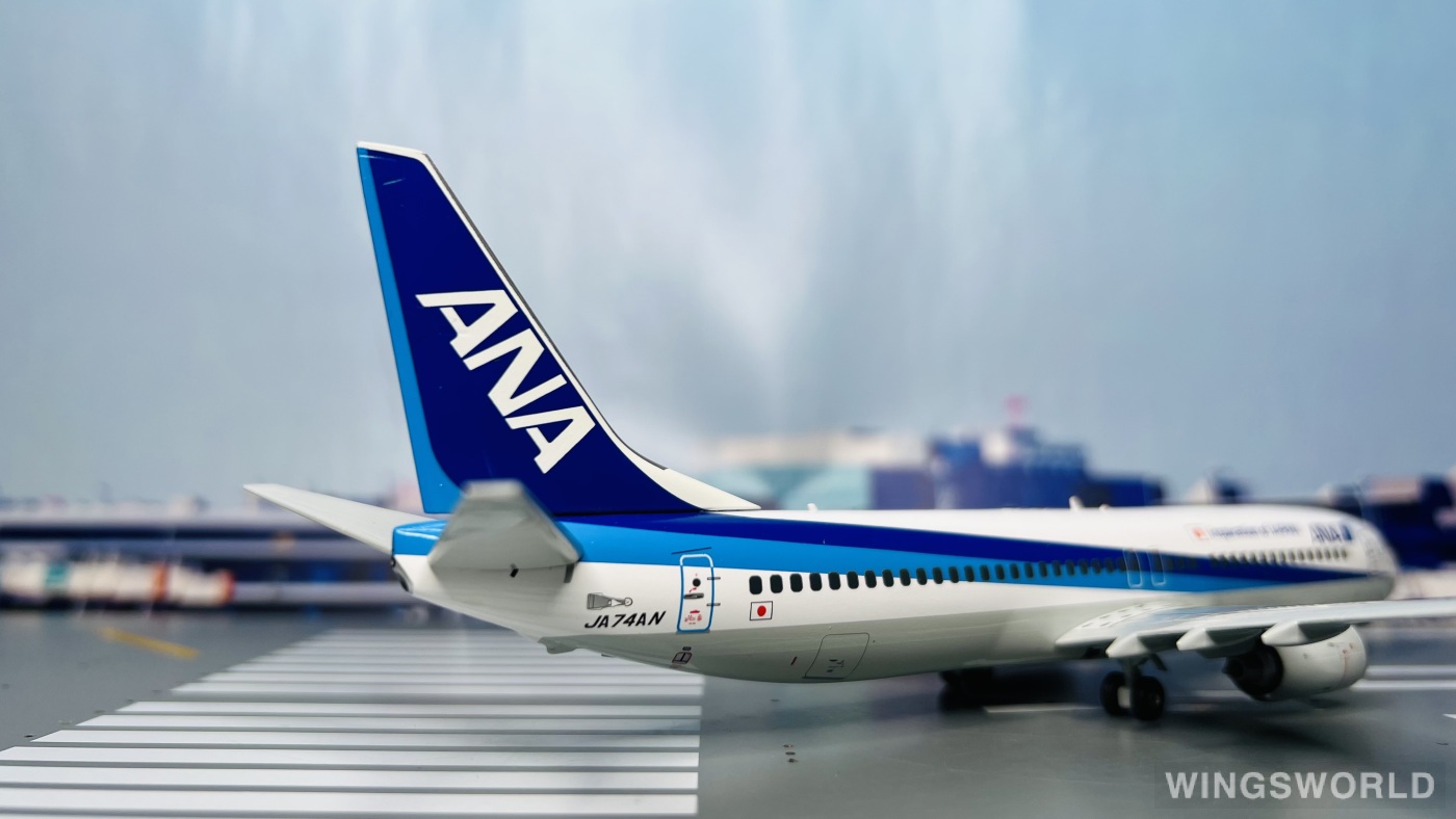Hogan 1:200 Boeing 737-800 ANA 全日空NH20080 JA74AN 的照片