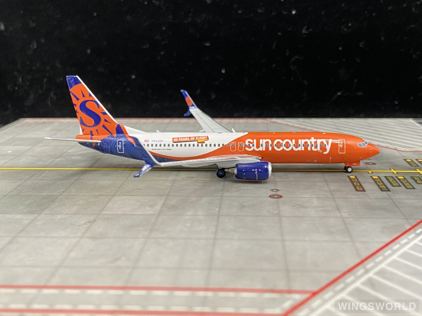 Geminijets 1:400 GJSCX1960 Sun Country Airlines 太阳城航空 Boeing 737-800 N842SY