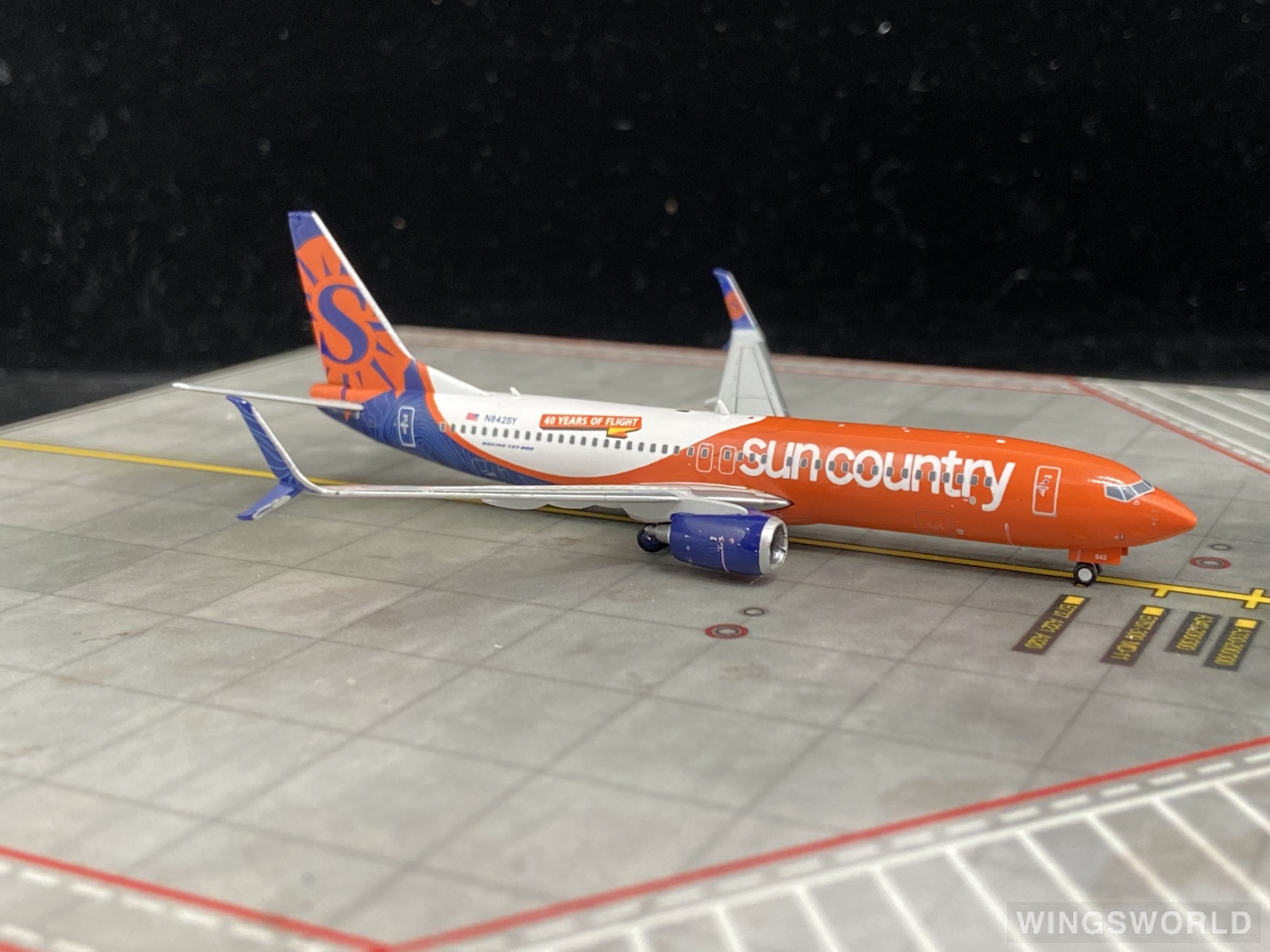 Geminijets 1:400 GJSCX1960 Sun Country Airlines 太阳城航空 Boeing 737-800 N842SY
