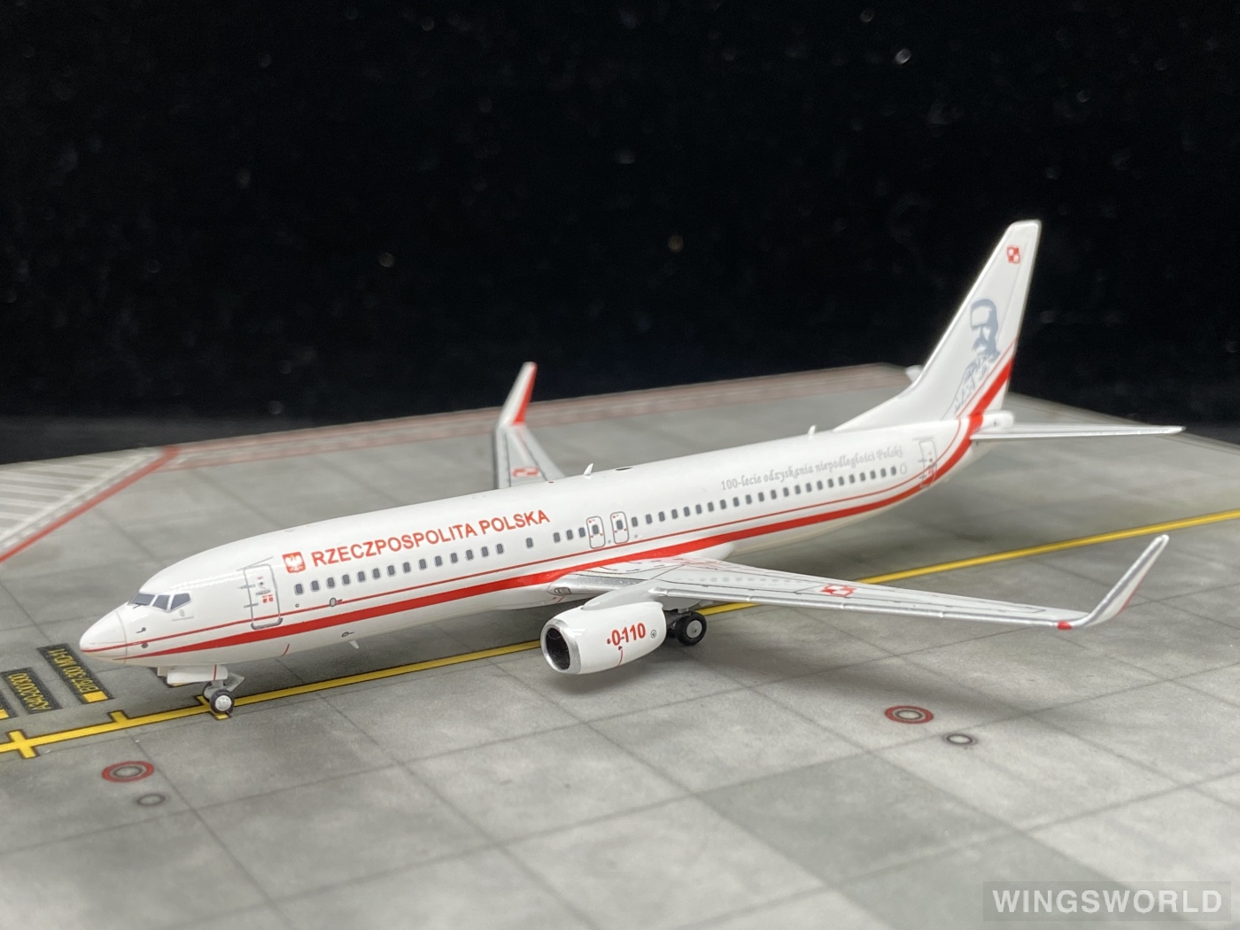 NGmodels 1:400 NG58028 Polish Air Force 波兰空军 Boeing 737-800 0110