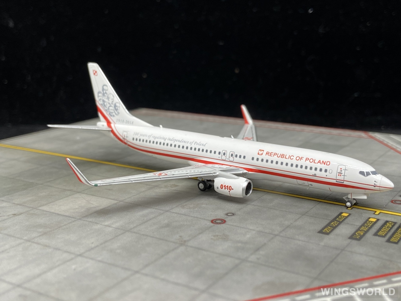 NGmodels 1:400 NG58028 Polish Air Force 波兰空军 Boeing 737-800 0110