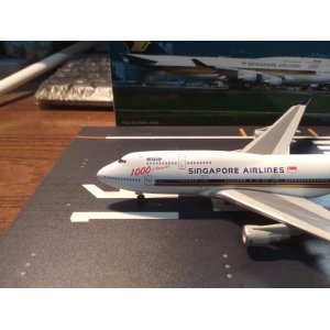 Singapore Airlines 新加坡航空 Boeing 747-400 9V-SMU 1000TH 55073 Dragon Models 1:400
