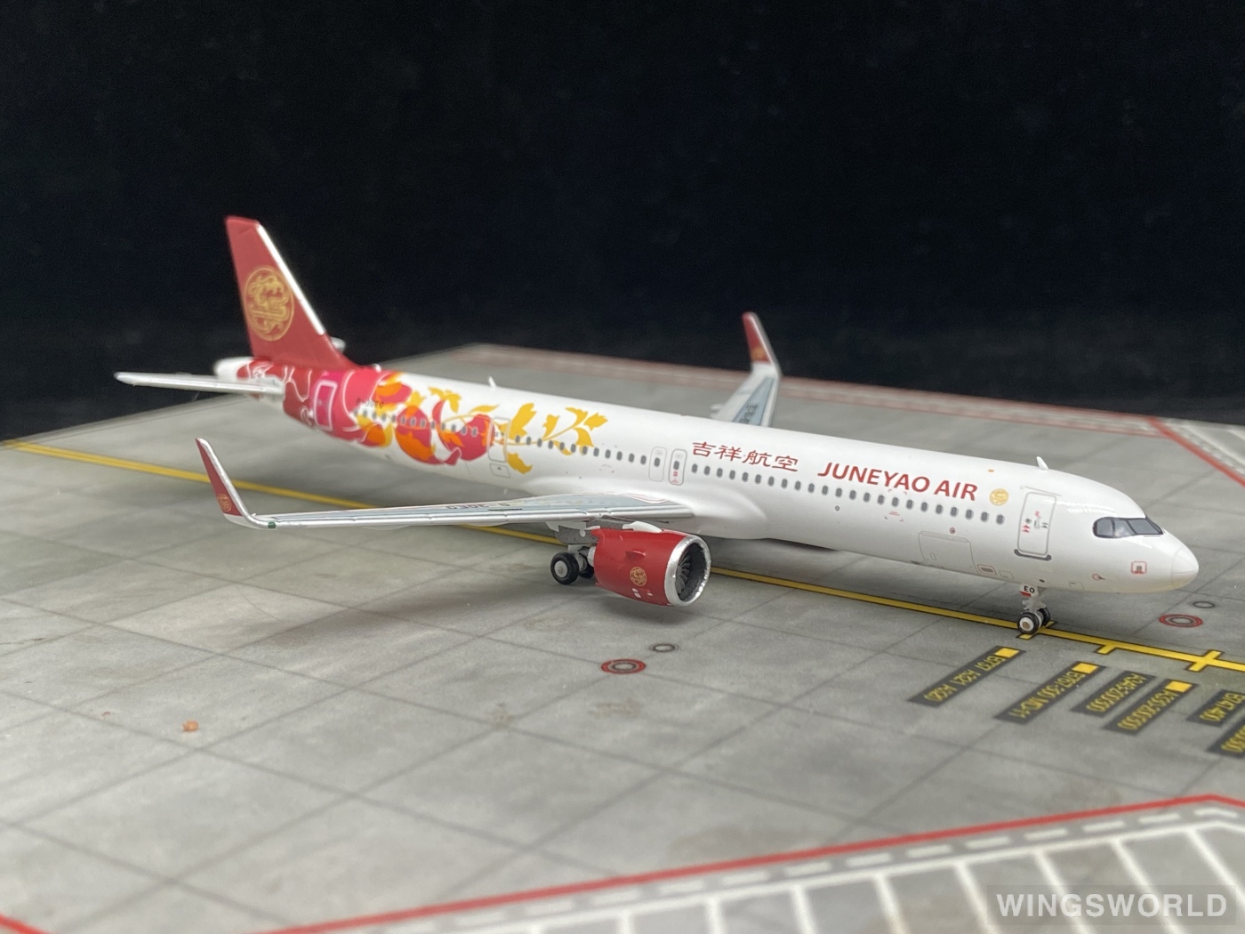 HYJLwings 1:400 HYJL810065 Juneyao Airlines 吉祥航空 Airbus A321neo B-30EQ