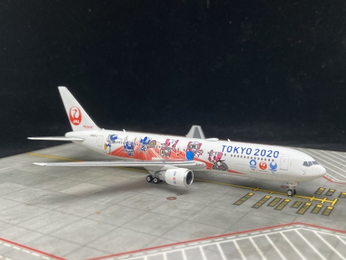 Phoenix 767-300ER 日本航空 JA621J 1/400 Phoenix JAPAN AIRLINES B767-300ER JA621J 1/400 diecast plane