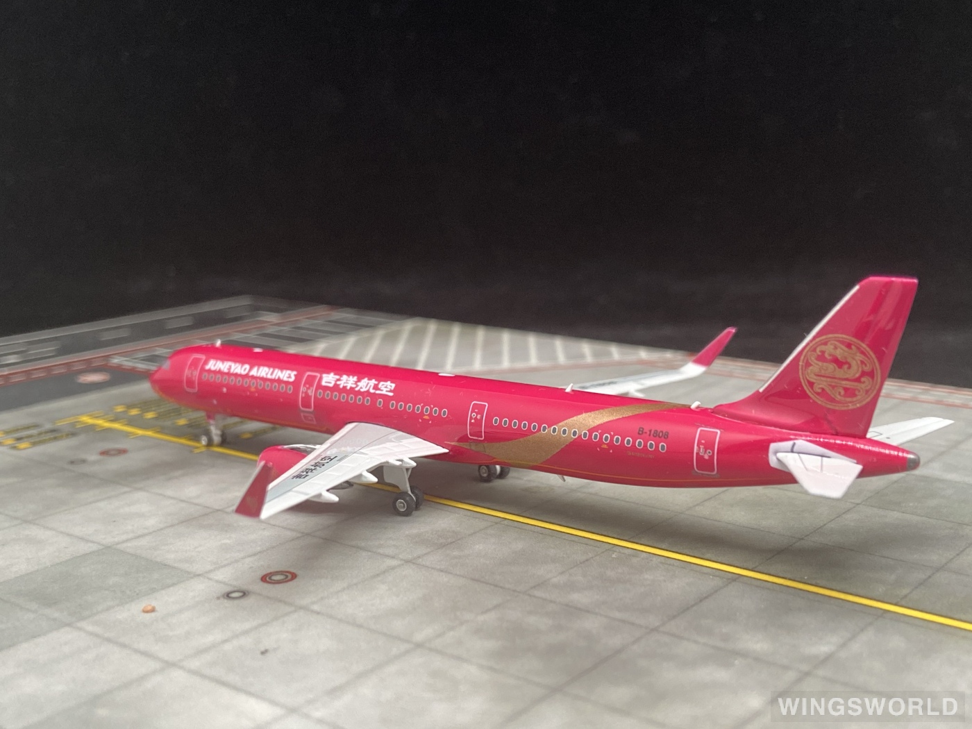 Phoenix 1:400 PH10868 Juneyao Airlines 吉祥航空 Airbus A321 B-1808