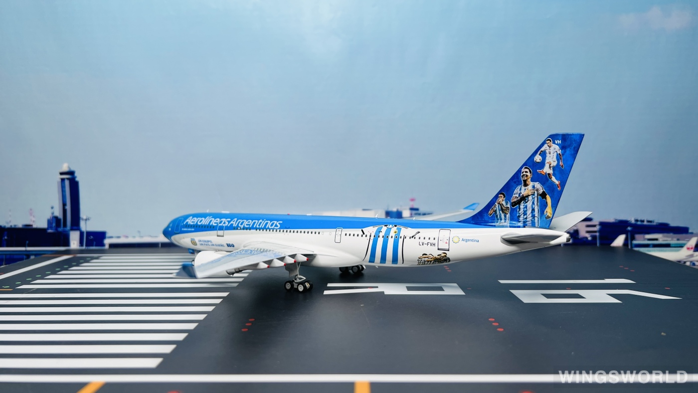 B Models 1:200 B-332-AR-WC Aerolíneas Argentinas 阿根廷航空 Airbus A330-200 LV-FVH