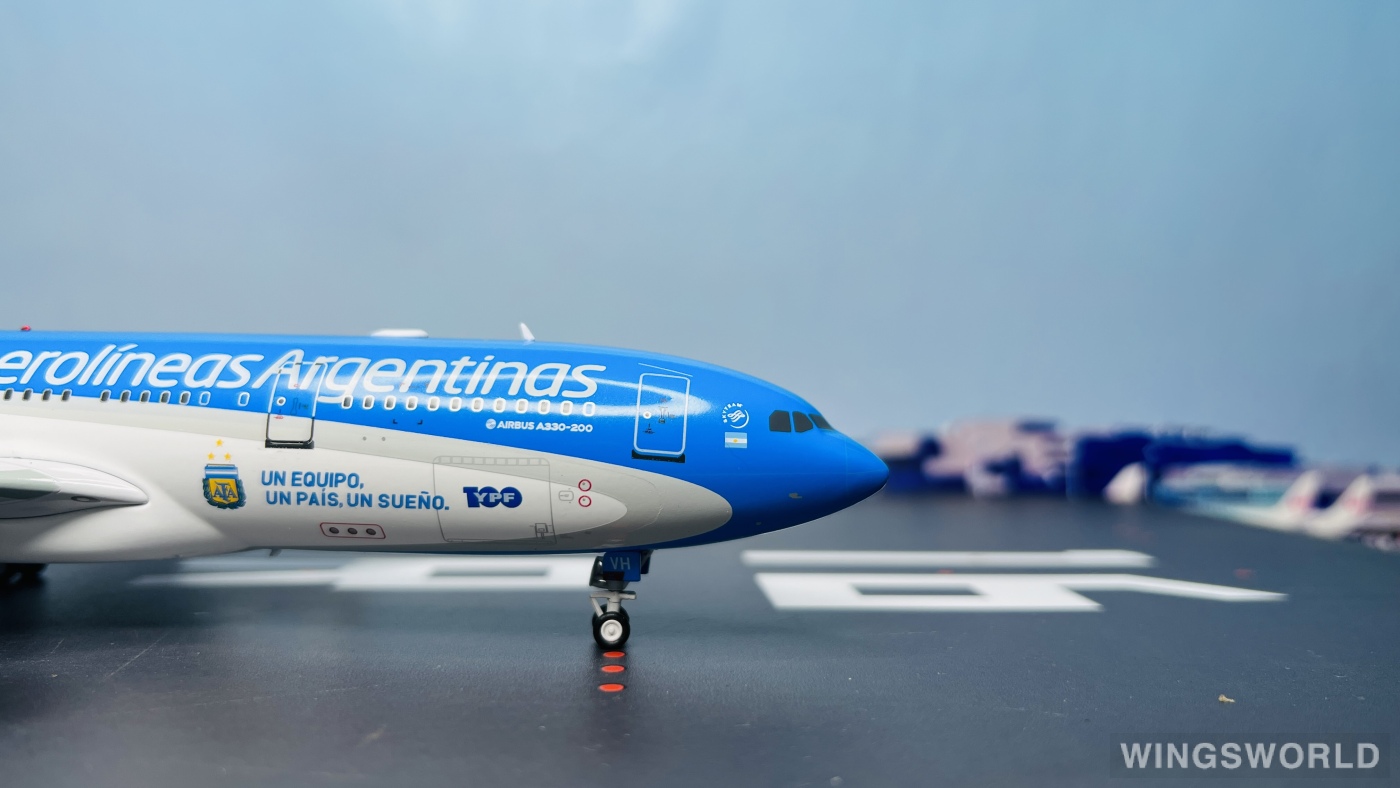 B Models 1:200 B-332-AR-WC Aerolíneas Argentinas 阿根廷航空 Airbus A330-200 LV-FVH