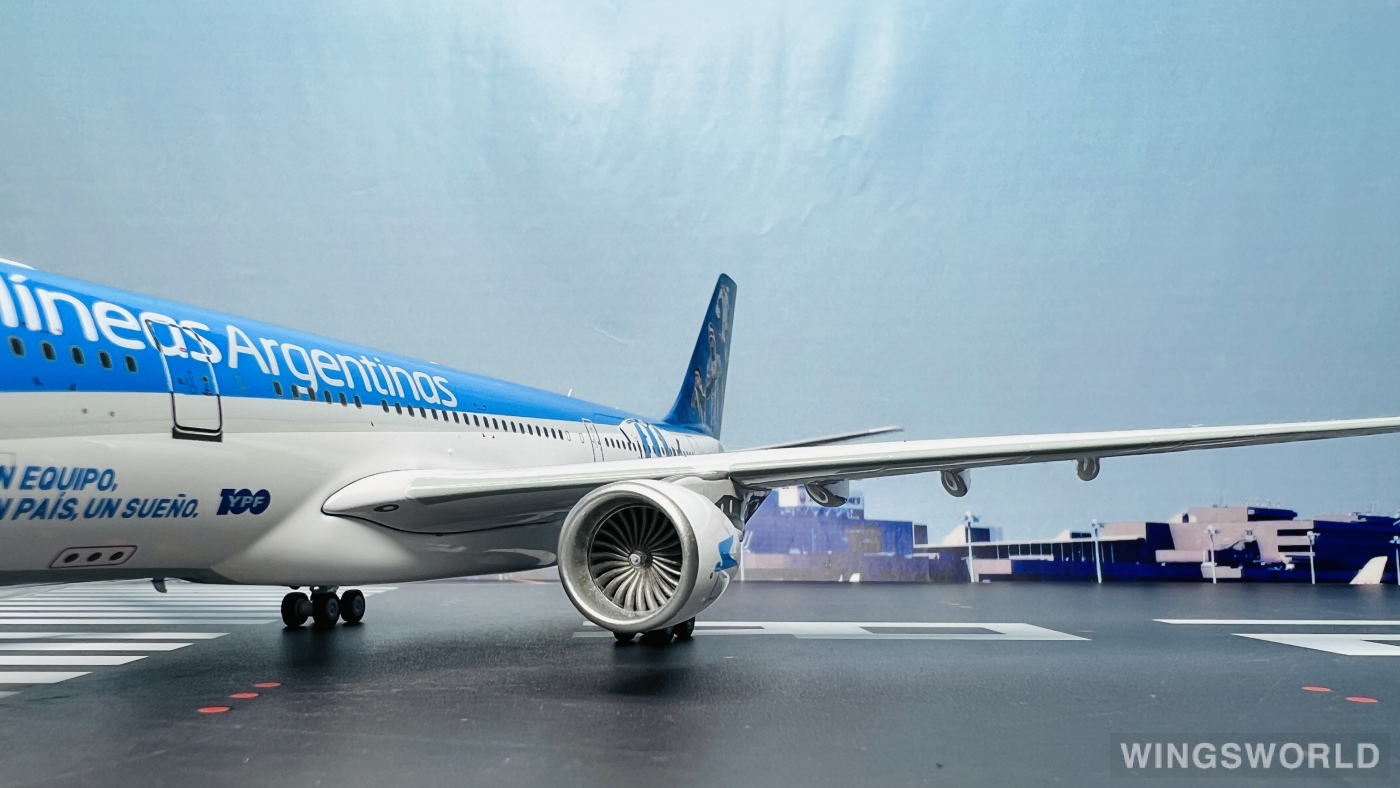 B Models 1:200 B-332-AR-WC Aerolíneas Argentinas 阿根廷航空 Airbus A330-200 LV-FVH