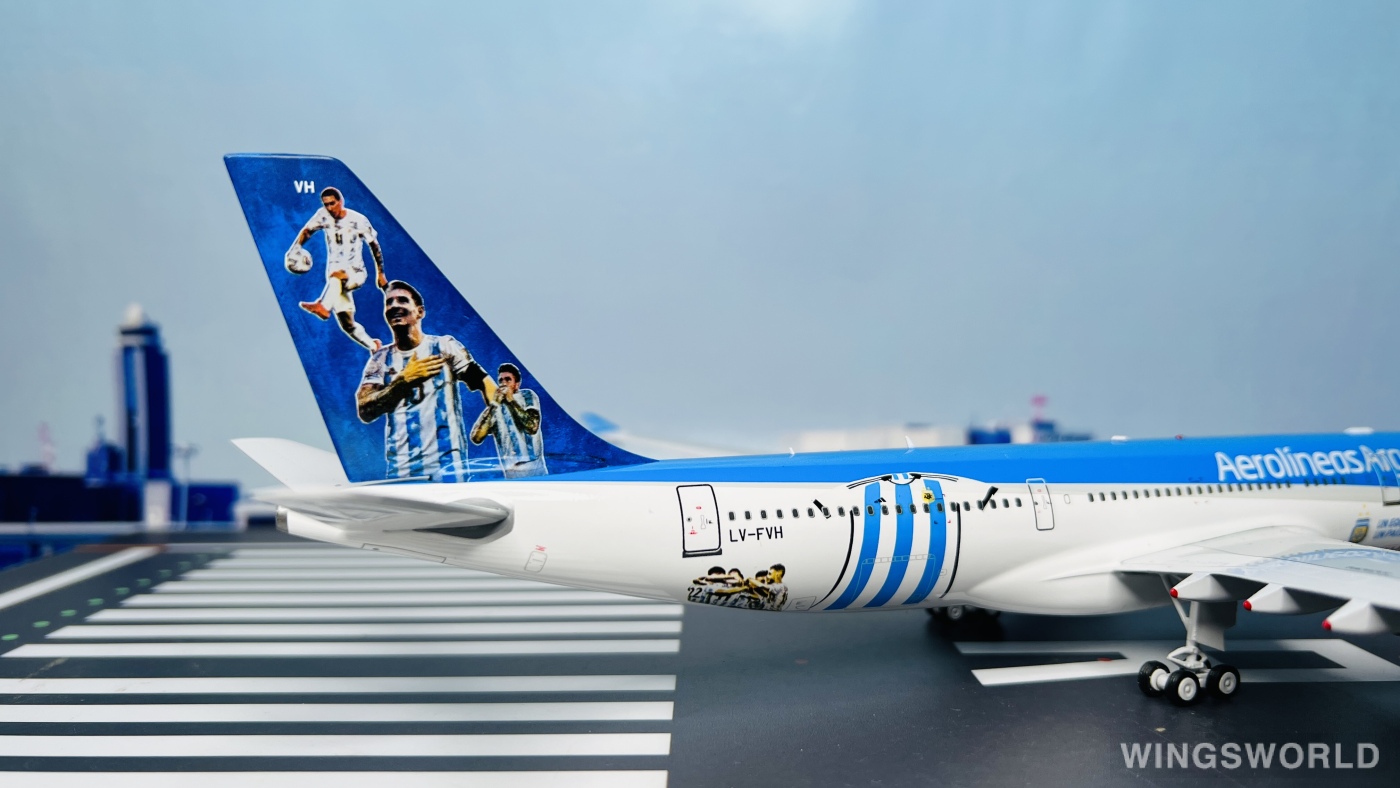B Models 1:200 B-332-AR-WC Aerolíneas Argentinas 阿根廷航空 Airbus A330-200 LV-FVH